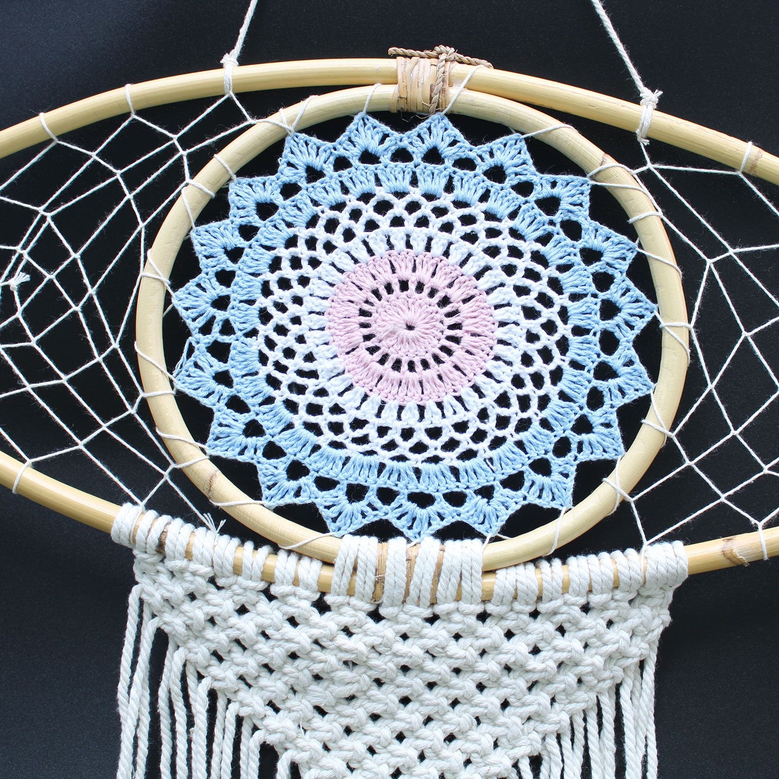 Protection Dream Cather - Lrg Macrame Eye White/ Blue/Grey - imagine 2