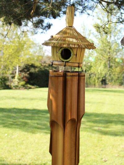 Lrg Round Seagrass Bird Box with Chimes 56x20cm