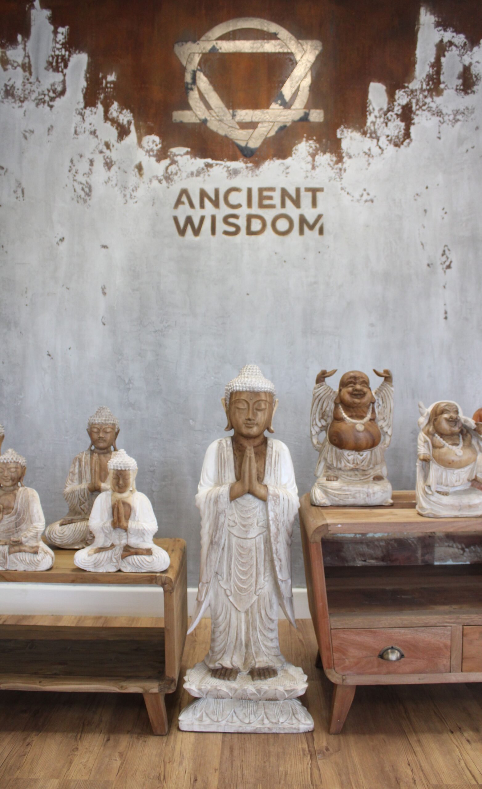 Hand Carved Buddha Statue - 100 cm Welcome - Whitewash - imagine 4
