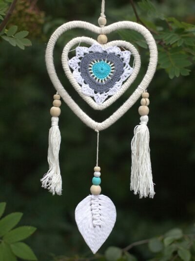 Dream Chacher - Medium Blue Heart in Heart